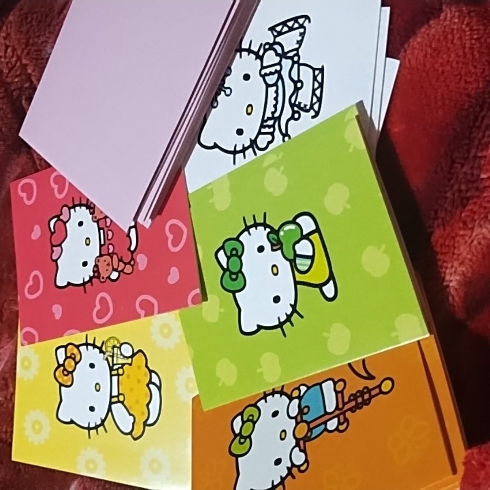 Hello Kitty Note cards - Picture 6 of 6